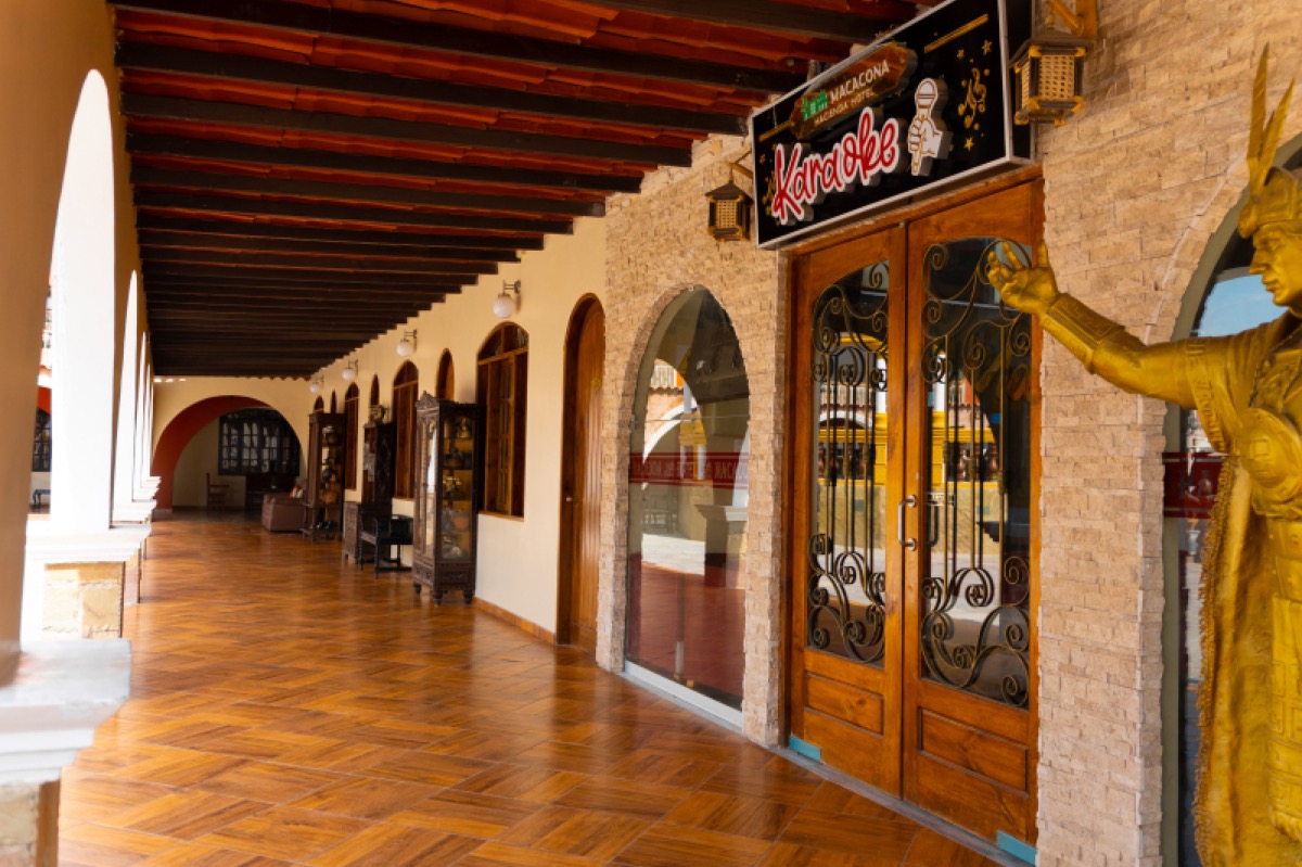 Pasillo y arquitectura interior