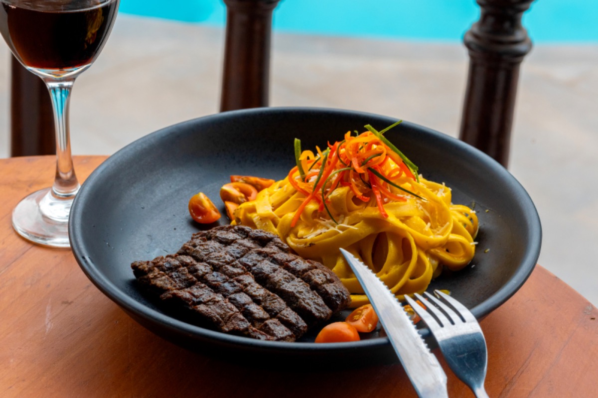 Plato del restaurante Macacona